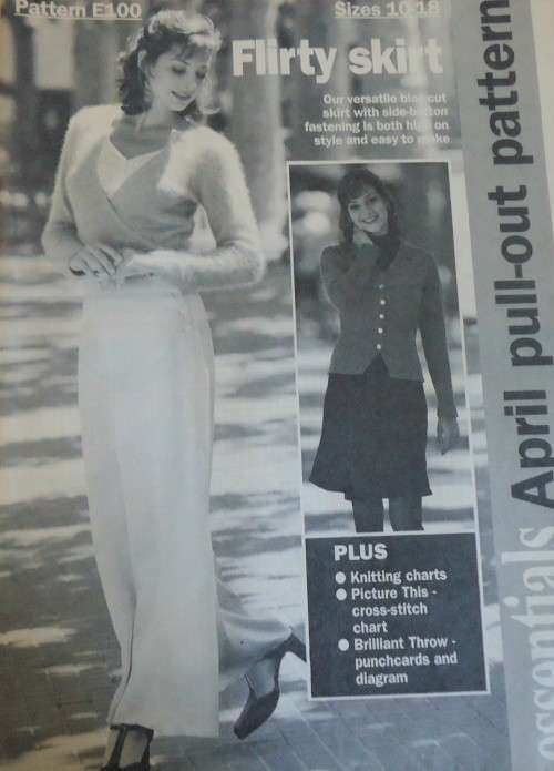 ESSENTIAL  PATTERNS E100 `FLIRTY SKIRT` supplied in a plastic sleeve