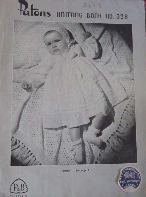 PATONS-KNITTING BOOK NO. 328 - 32 A4 PAGES