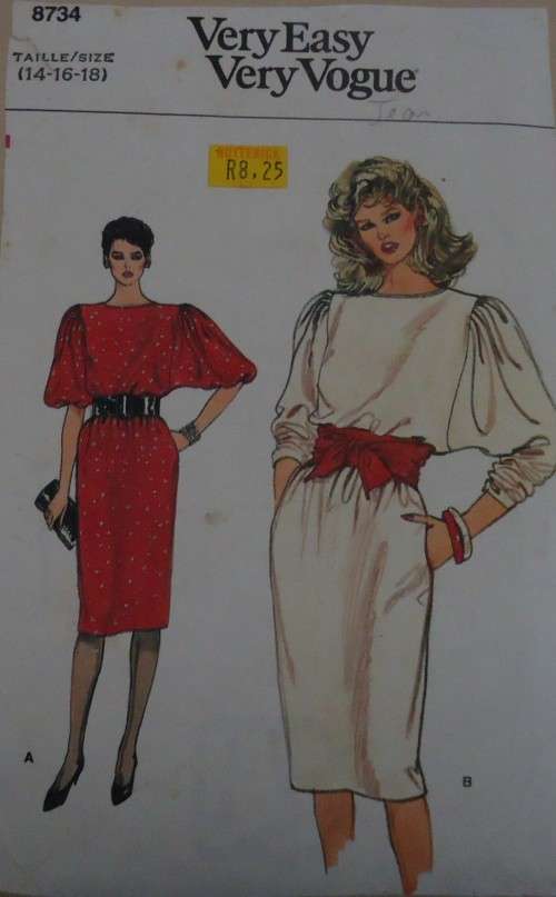 VERY EASY VOGUE PATTERNS 8734 "LOOSE FITTING PULLOVER DRESS"  SIZE 14-16-18 COMPLETE