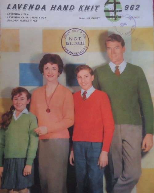 LAVENDA # 962  FAMILY SWEATERS IN SIZES 28 - 44"