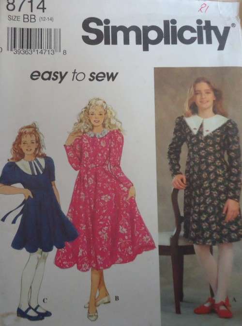 SIMPLICITY PATTERNS 8714 GIRL`S DRESS WITH TIEBACK SIZE BB12-14 YEARS COMPLETE & FACTORY FOLDED