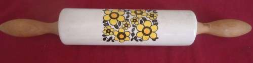 LOVELY WOODEN & PORCELAIN ROLLING PIN WITH FLORAL MOTIF and DETACHABLE END FOR CLEANING ROLLING PIN
