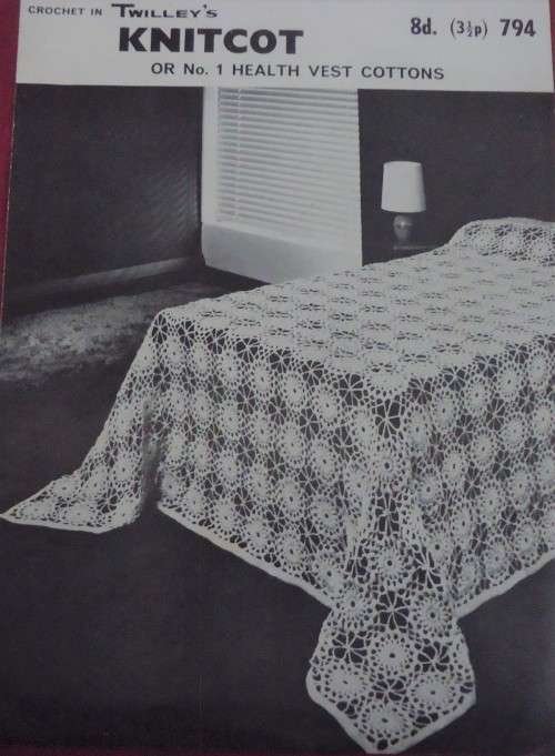 TWILLEYS # 794 A CROCHET BEDSPREAD