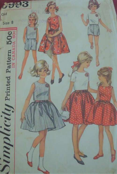 VINTAGE SIMPLICITY PATTERNS 5993 GIRL'S 1 PIECE DRESS -TOP & SHORTS SIZE 8 YEARS COMPLETE IN ZIPLOC