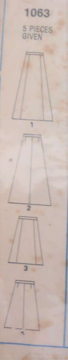 STYLE 1063 SET OF SKIRTS SIZE 16 WAIST 76 CM COMPLETE