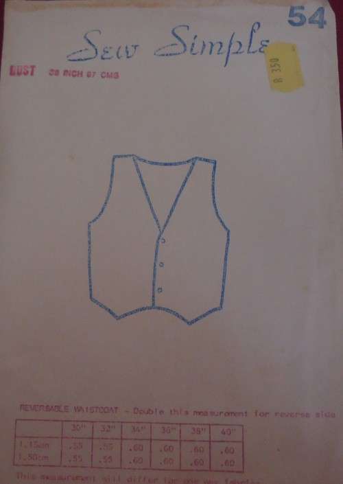 SEW SIMPLE PATTERNS 54 REVERSIBLE WAISTCOAT SIZES 30 or 76 CM COMPLETE