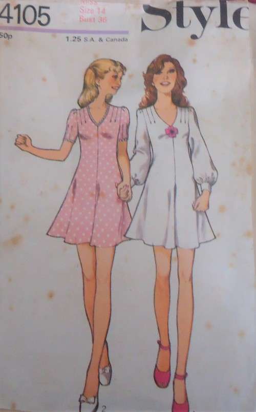 STYLE 4105 DRESS WITH CENTRE SEAM-FRONT TUCKS -SHAPED V NECKLINE SIZE 14 BUST 36" COMPLETE