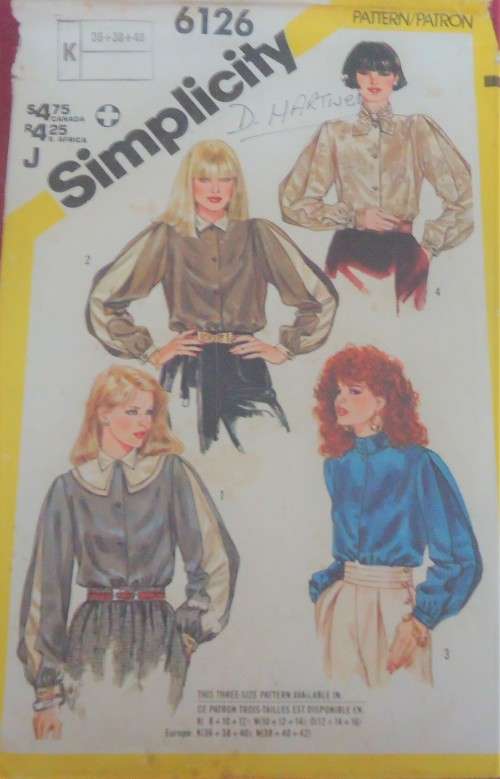 SIMPLICITY PATTERNS 6126 BLOUSE WITH COLLAR VARIATIONS SIZE 36-38-40'   COMPLETE