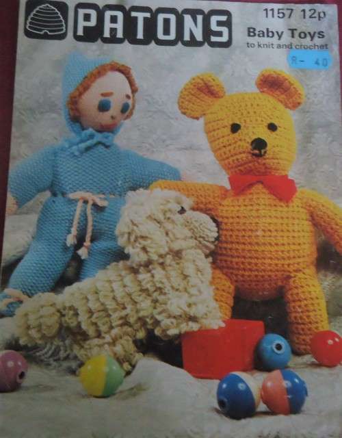 PATONS #1157 BABY TOYS TO KNIT & CROCHET TEDDY BEAR-BABY BUNTING-PETER PUPPY