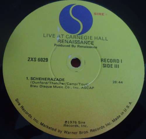 RENAISSANCE - LIVE AT CARNEGIE HALL-USA ISSUE 1983 SIRE DOUBLE VINYL GATEFOLD LP SET - 2XS 6029