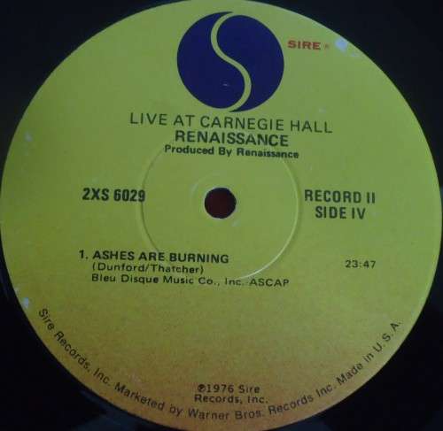 RENAISSANCE - LIVE AT CARNEGIE HALL-USA ISSUE 1983 SIRE DOUBLE VINYL GATEFOLD LP SET - 2XS 6029