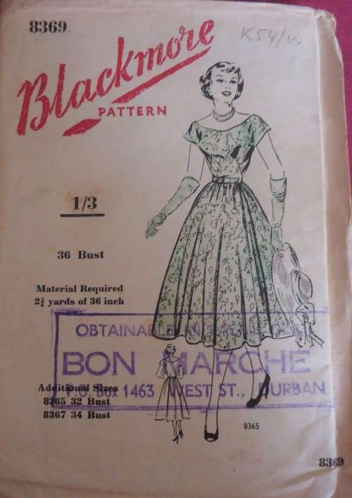 VINTAGE "BLACKMORE"  PATTERN 8369 ROUND NECK DRESS SIZE 36" BUST COMPLETE