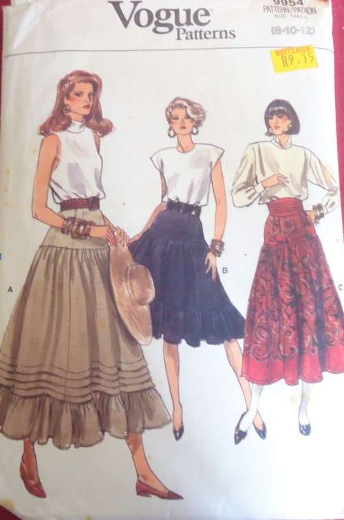VOGUE 9954  FLARED SKIRT SIZE 8-10-12  SEE LISTING