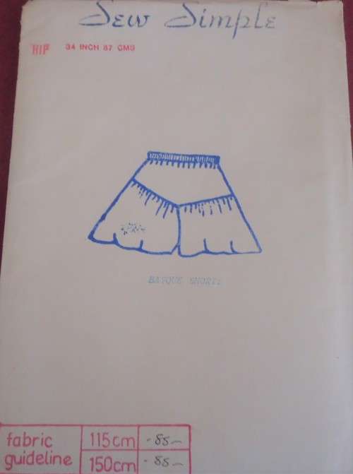 SEW SIMPLE PATTERNS # 28 BASQUE SHORTS SIZES 34 BUST 87 CM