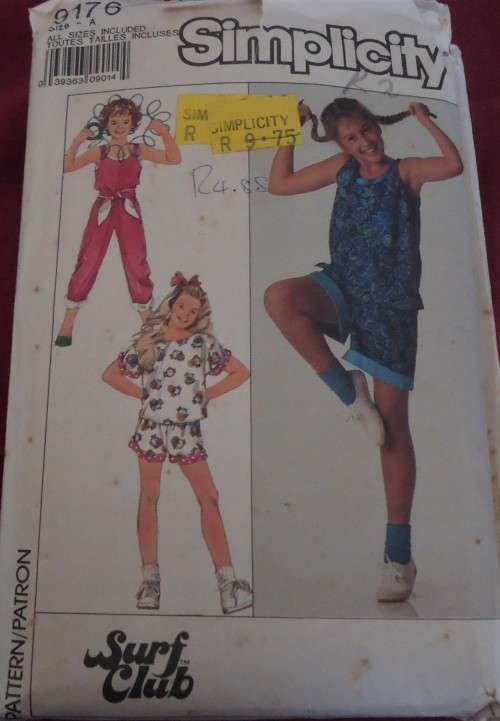SIMPLICITY 9176 GIRL'S PANTS-SHORTS-TOP-OVERSHIRT-SASH SIZE A 26-32" COMPLETE-UNCUT-F/FOLDED