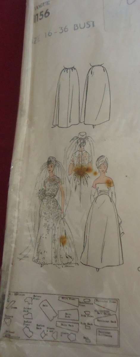 VINTAGE VOGUE COUTURIER DESIGN 1156 BRIDAL DRESS SIZE16 BUST 36" COMPLETE WITH CELLOPHANE COVER