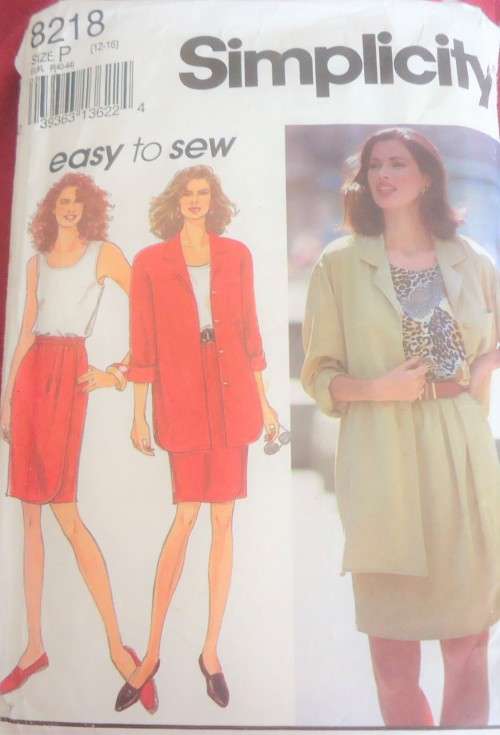 SIMPLICITY 8218 SKIRT-TANK TOP- SHIRT SIZE P12-16 COMPLETE