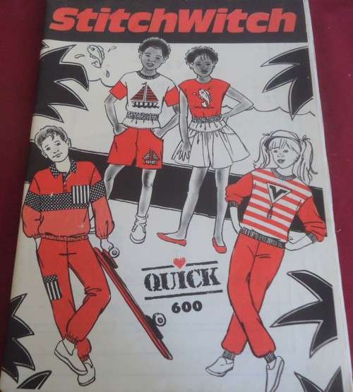 STITCHWITCH QUICK 600  KIDDIES TRACKSUIT-T SHIRT-SHORTS-CULOTTES SIZE 7-12 YEARS COMPLETE - SEALED