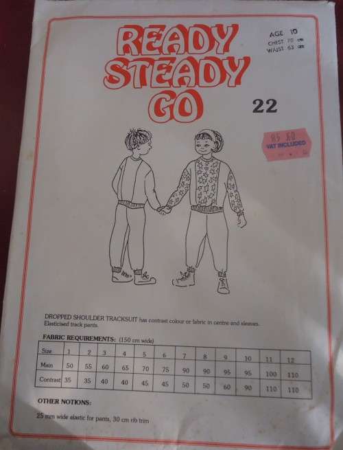 READY-STEADY-GO PATTERN-NUMBER 22  DROPPED SHOULDER TRACKSUIT AGE 10 YEARS  CHEST 70 CM