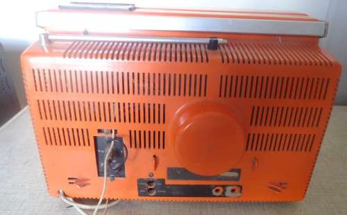 RETRO ORANGE 11" B/W BLAUPUNKT TEDELEX SAFARI TV/RADIO - UNTESTED