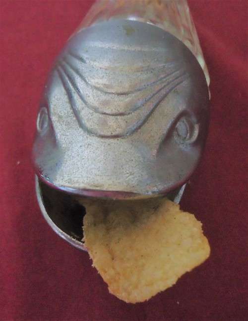 RETRO 50'S GLASS FISH SNACK DISPENSER - LOOK SEE - GREAT TALKING POINT!