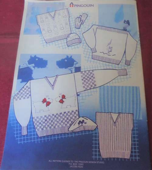 PINGOUIN - TAKE 3 KNITTERS PATTERN BOOK - 24 PAGES