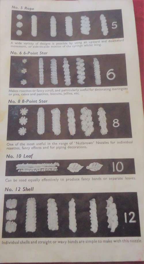 RARE & COMPLETE VINTAGE NUTBROWN DELUXE ICING SET+ICING TURNTABLE-MARKING RINGS-12 ICING NOZZLES