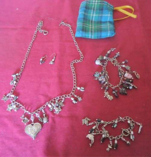 SILVER TONE CHARM LOCKET NECKLACE WITH 2 BRACLETS (MURANO BEADS) & EARRINGS IN TARTAN POUCH