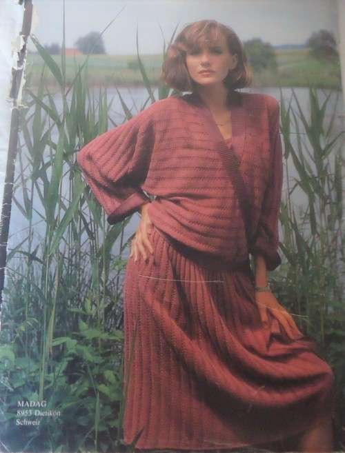 PASSAP INTERNATIONAL BOOK 39 DUOMATIC 80 - 24 PAGES OF PICTURES & 64 PAGES OF PATTERN INSTRUCTIONS