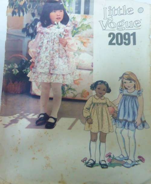 LITTLE VOGUE 2091 LOOSE FITTING PULLOVER DRESS SIZE 4 YEARS COMPLETE