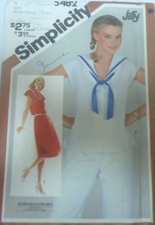 SIMPLICITY 5482  PULLOVER DRESS OR TOP  SIZE 12 COMPLETE