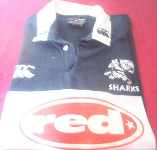 "THE SHARKS -RED" CANTERBURY HEAVY WEIGHT SHIRT - SIZE LARGE - OFFICIAL SHARKS APPAREL