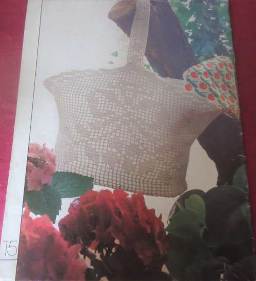 CROCHET MONTHLY NUMBER 62 - 32 A4 PGS