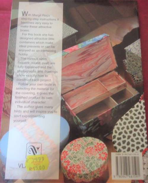 MAKE YOUR OWN LITTLE BOXES - MARGIT PEIJ - 56 PAGE SOFT COVER BOOK