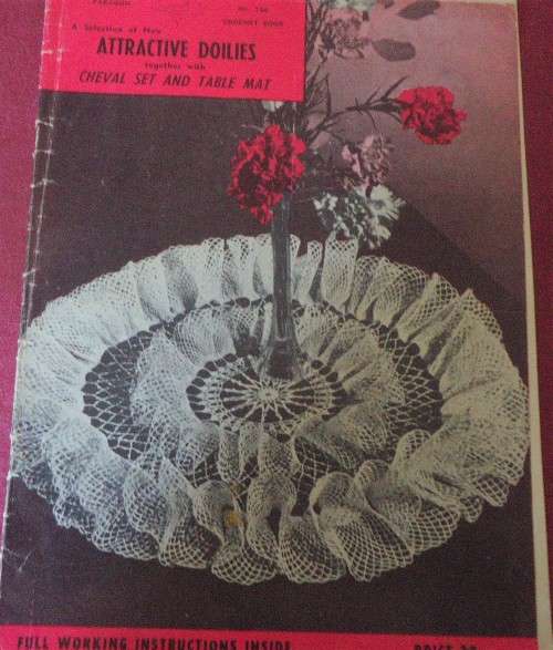 PARAGON CROCHET BOOK 108 - ATTRACTIVE DOILIES - 16 PAGE A4 LEAFLET