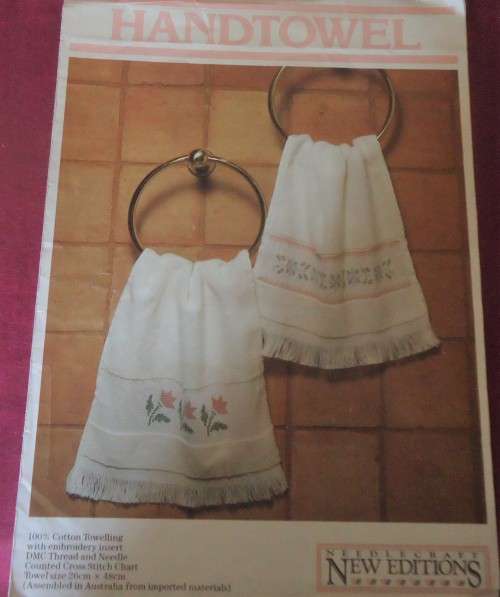 HANDTOWEL - CROSS STITCH - NEEDLECRAFT NEW EDITIONS