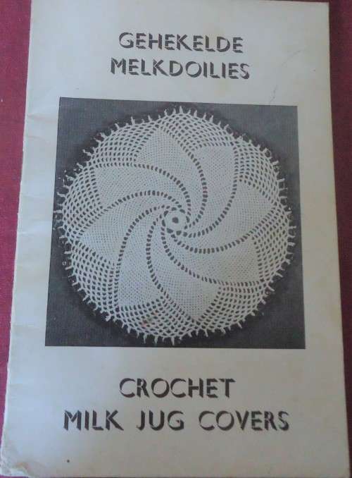 CROCHET MILK JUG COVERS - 32 PAGES