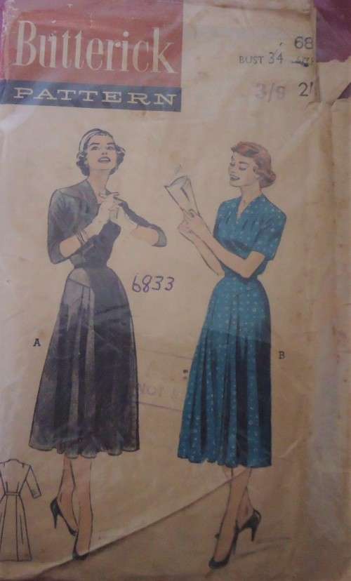 BUTTERICK 6833 SLIMMING CASUAL - FLATTERING SIDE PLEATS  SIZE 14 BUST 34" COMPLETE ZIPLOC BAG