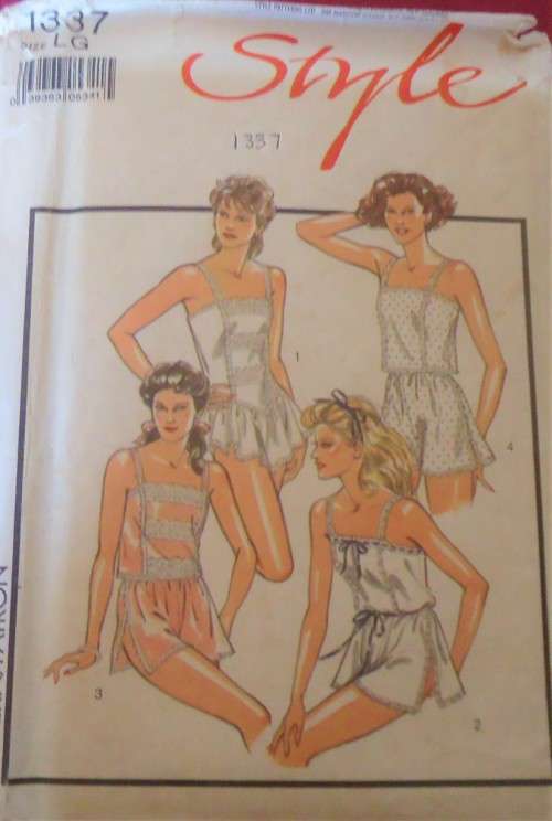 STYLE 1337 CAMISOLE-KNICKERS-FENCH KNICKERS SIZE LG=18-20 COMPLETE-UNCUT-F/FOLDED