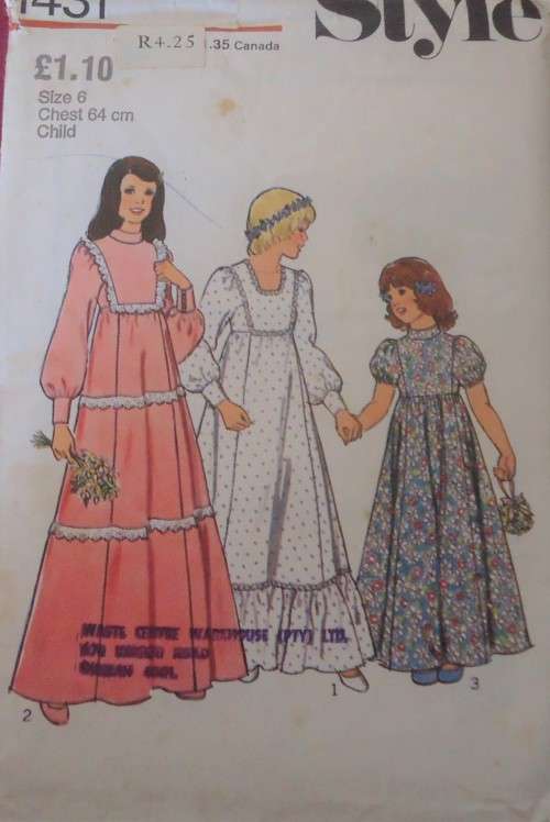 STYLE 1431 GIRLS BRIDESMAID DRESS SIZE 6 YEARS CHEST 64 CM -COMPLETE