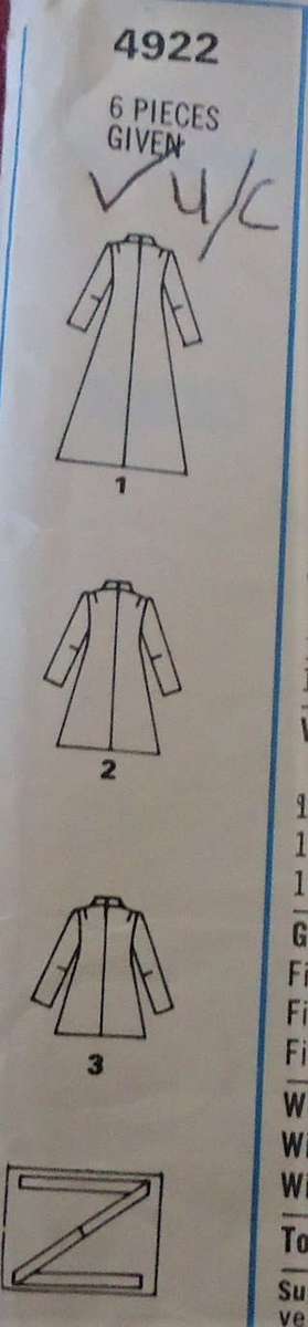 VINTAGE STYLE 4922 ROBE IN 3 LENGTHS SIZE LARGE 16 - 18 COMPLETE-UNCUT-F/FOLDED