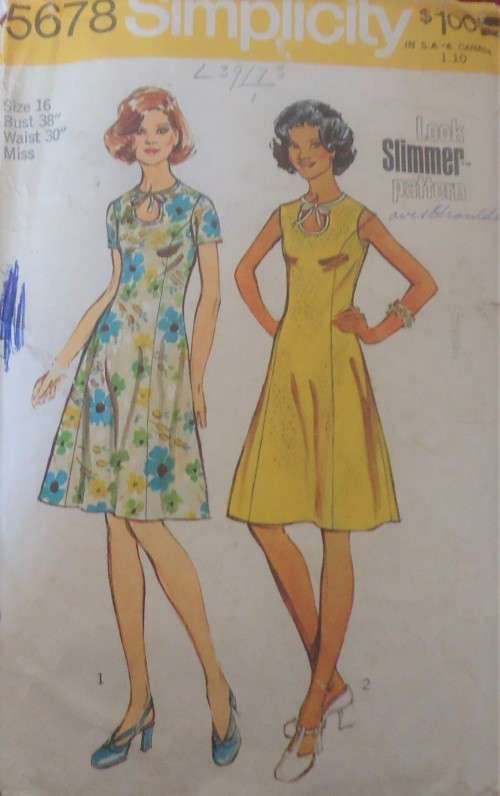 VINTAGE SIMPLICITY 5678 ONE PIECE DRESS WITH NECK FEATURE SIZE 16 BUST 36" COMPLETE