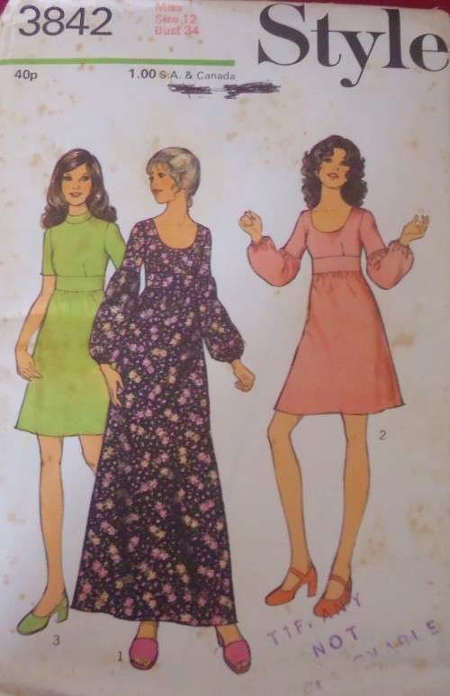 STYLE 3842 DRESS WITH HIGH LIE BODICE  SIZE 12 BUST 34"  COMPLETE-UNCUT-F/FOLDED
