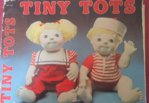 TINY TOTS - 18 PAGES SOFT COVER