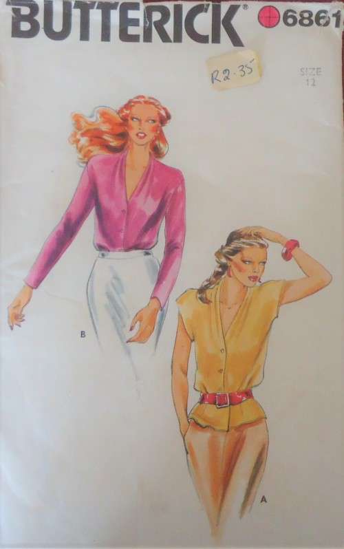 BUTTERICK 6861  LOOSE FITTING BLOUSE WITH V NECKLINE SIZE 12 COMPLETE