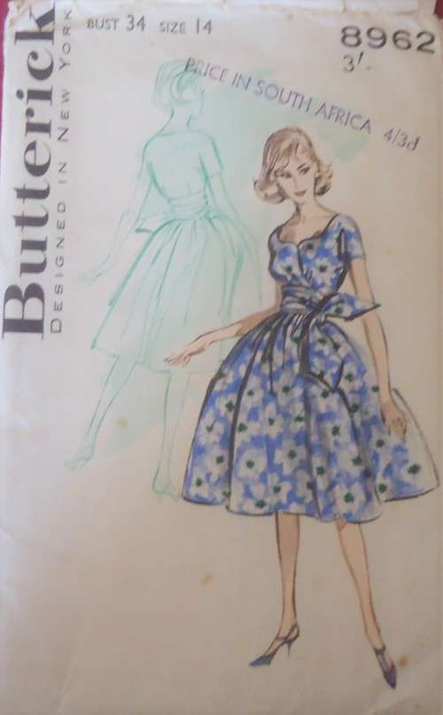 VINTAGE BUTTERICK 8962 WRAP DRESS SIZE 14  BUST 34" COMPLETE-UNCUT-F/FOLDED