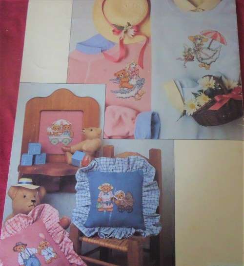 FAMILIES ARE SPECIAL - CROSS STITCH - LEISURE ARTS #796