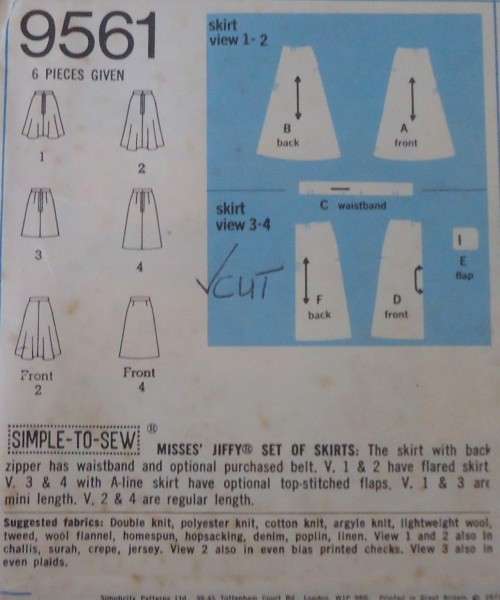 SIMPLICITY 9561 SET OF SKIRTS SIZE 16 WAIST 74 CM/29`  COMPLETE