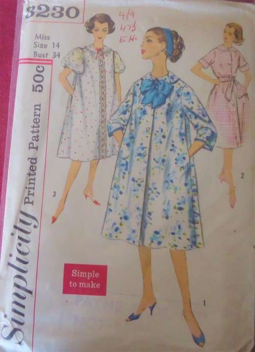 VINTAGE SIMPLICITY 3230 HOUSECOAT & HOUSE DRESS SIZE 14 BUST 34` COMPLETE-UNCUT-F/FOLDED