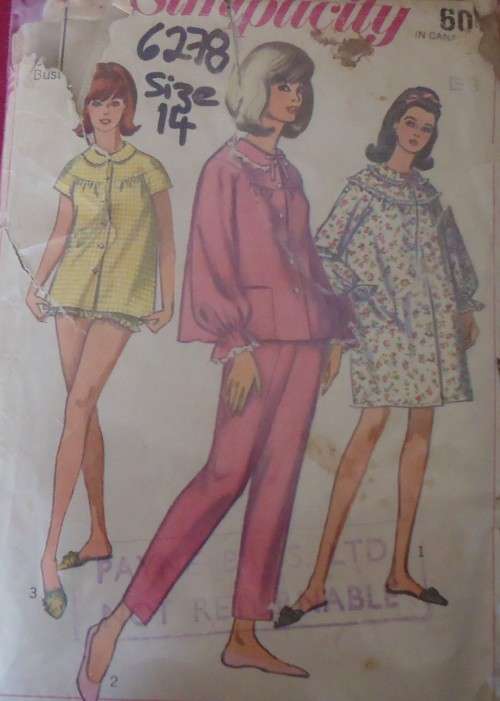 VINTAGE SIMPLICITY 6278 1 PJS OR NIGHTGOWN- SIZE 14 BUST 34 SEE LISTING